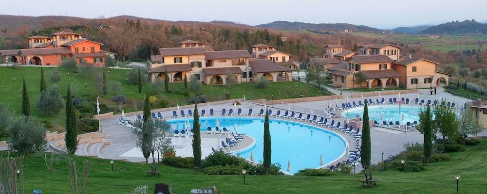 Pian Dei Mucini Resort Le Ville Massa Marittima Exteriör bild