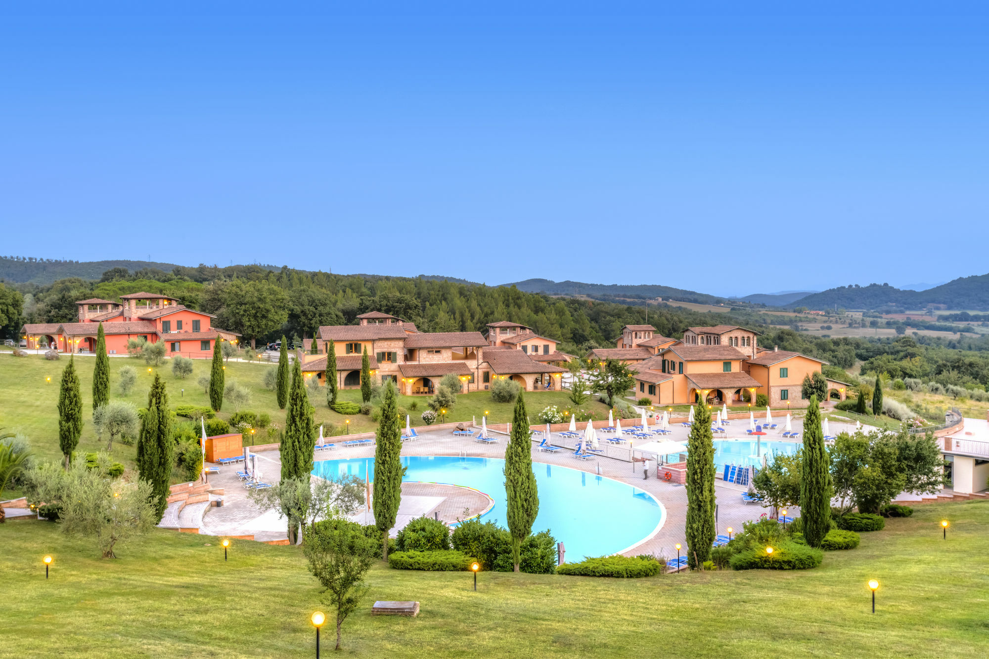 Pian Dei Mucini Resort Le Ville Massa Marittima Exteriör bild